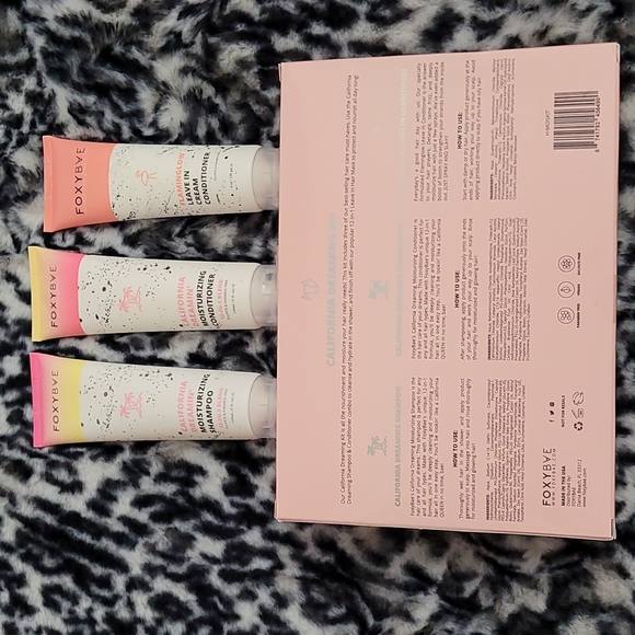 FOXYBAE CALIFORNIA DREAMING MOISTURIZING KIT NIB - Picture 13 of 16